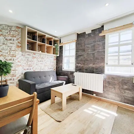 Little House Apartment Vigo Exterior photo